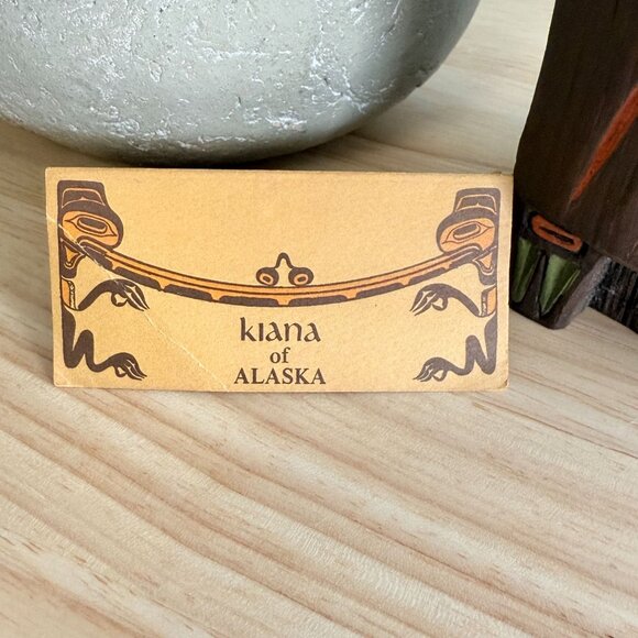 Vtg Alaskan Totem Pole Thunderbird Bird Pole by Kiana 1980's 8 3/4" Tall w/ Tags - Picture 3 of 16